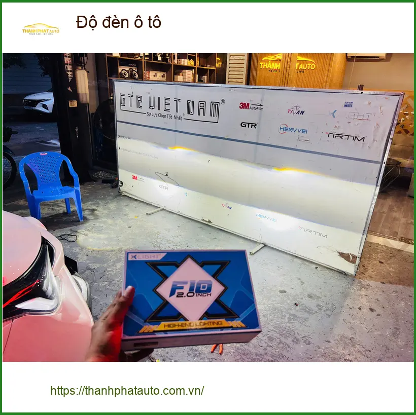 Anh Khải độ đèn ô tô Honda CRV tại Quận Bình Tân vì đèn zin yếu
