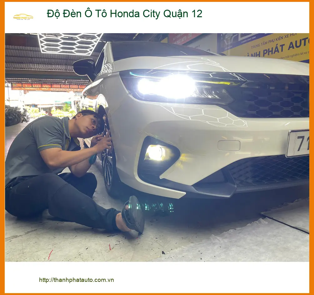 Anh Khánh độ đèn ô tô Honda City Quận 12 vì đèn zin quá tối khi đi đêm