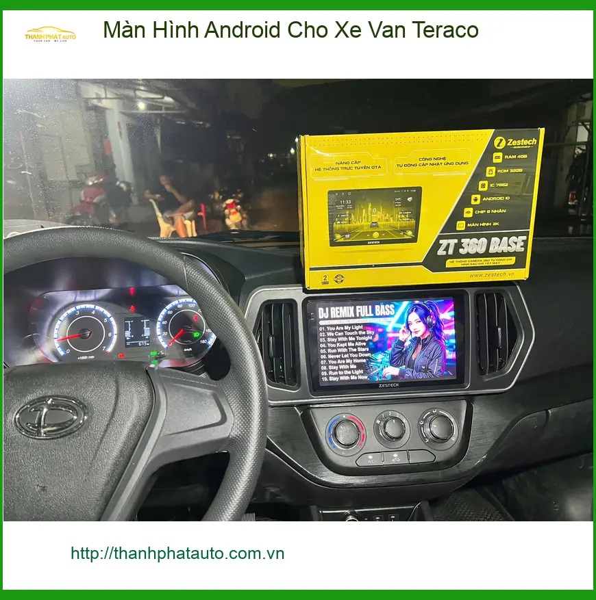 Chị Thảo lắp Màn Hình Android Xe Van Teraco tại Thủ Đức vì màn zin cũ ảnh thực tế 4