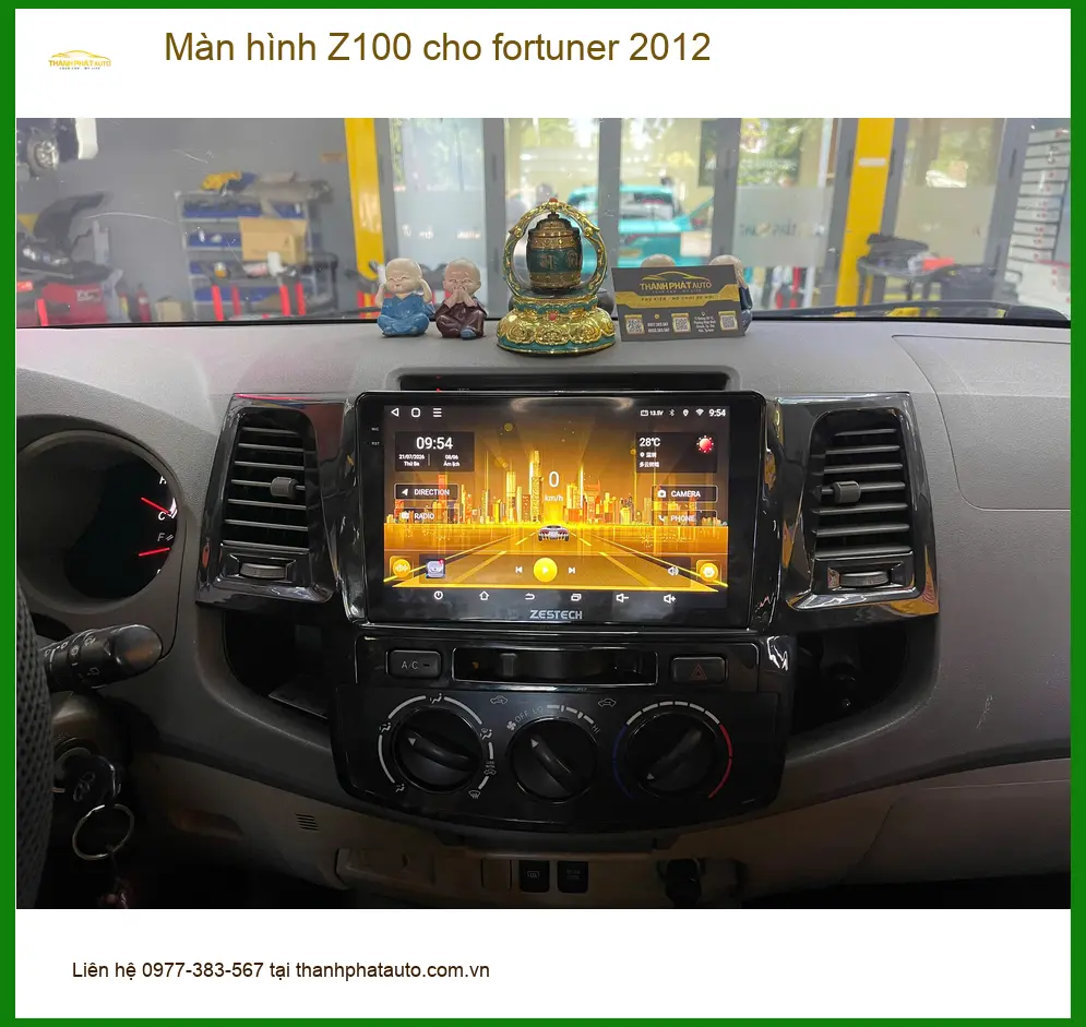 Anh Cường lắp màn hình Z100 cho Fortuner 2012 tại Quận Bình Tân vì màn hình cũ giật lag