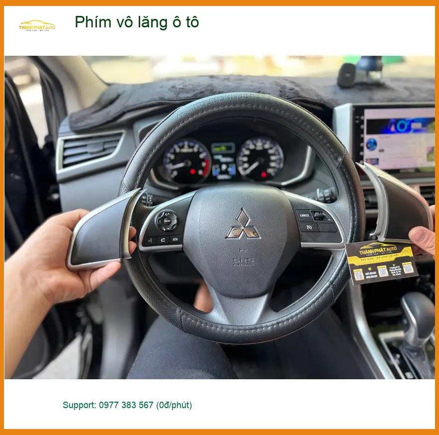 Anh Tùng lắp phím vô lăng ô tô Hyundai Accent tại Quận Tân Bình để lái xe an toàn hơn