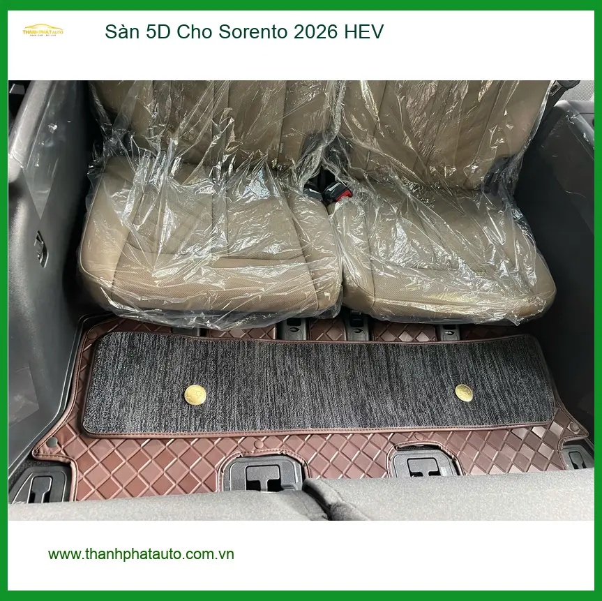 Anh Tuấn Kiệt lắp Sàn 5D cho Sorento 2026 HEV Quận 9 cho xe mới mua để bảo vệ sàn xe ảnh thực tế 3