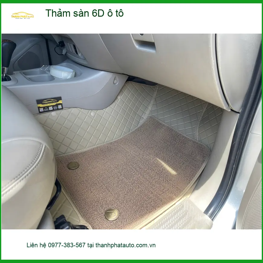 Cô Thu thay thảm sàn 6D ô tô Hyundai Creta tại Quận Gò Vấp để dễ dàng vệ sinh hơn ảnh thực tế 4